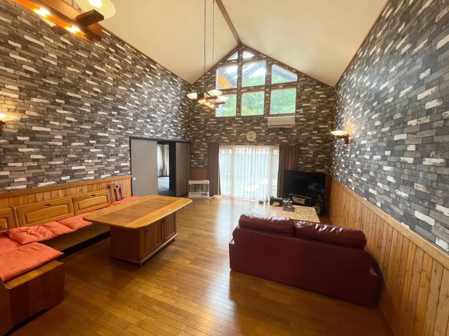 Upopoiログハウス: Bbq付き庭園ステイ Holiday home Shiraoi