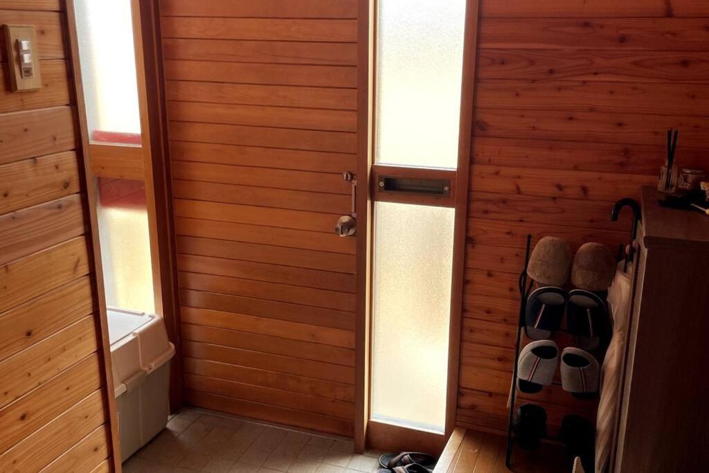 Holiday home Upopoiログハウス: Bbq付き庭園ステイ